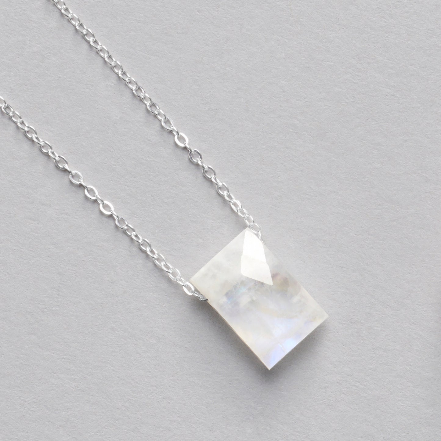 RAINBOW MOONSTONE FACETED GEMSTONE PENDANT